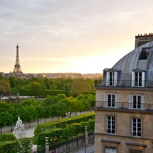 Regina Louvre Hotel