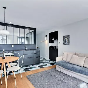 Parisian L Montorgueil Parigi