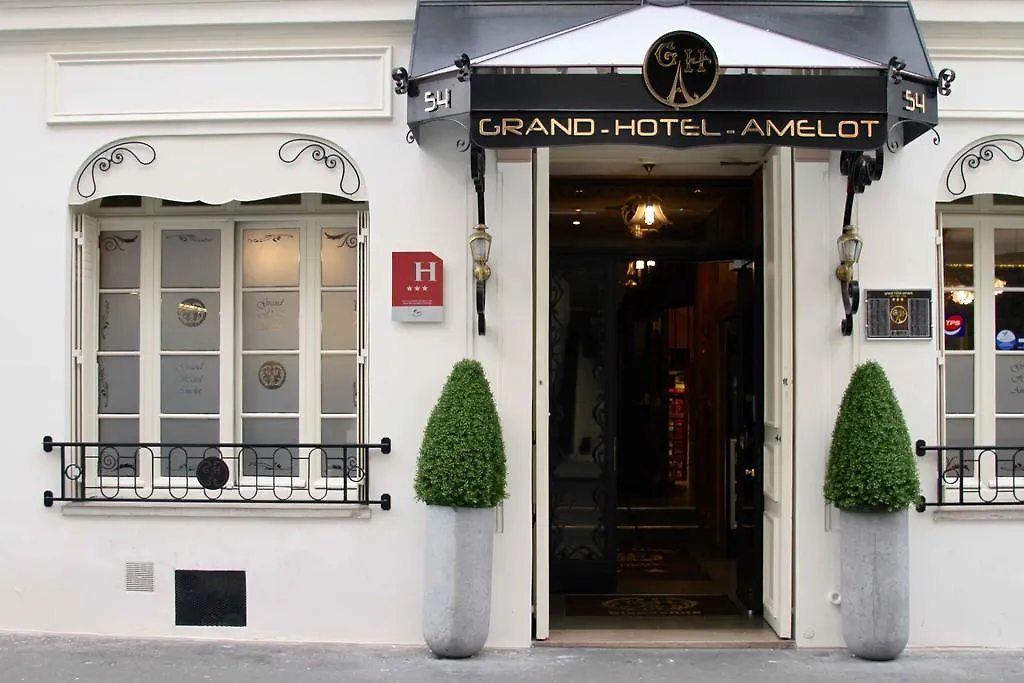 ***  Grand Hotel Amelot Paris France