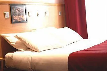 Grand Hotel Amelot Paris