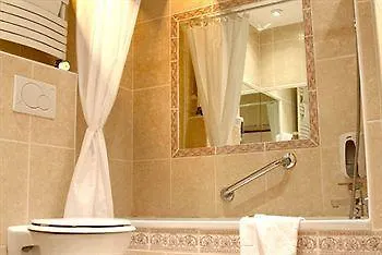 ***  Grand Hotel Amelot Paris France