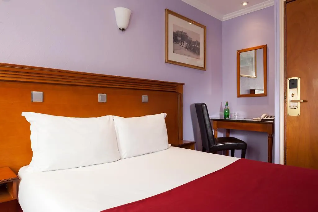 Grand Hotel Amelot Paris